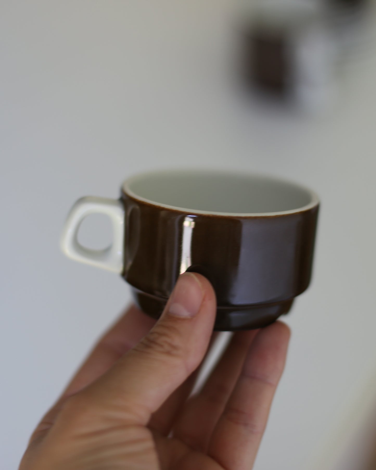 Set of 4 vintage cups with saucers